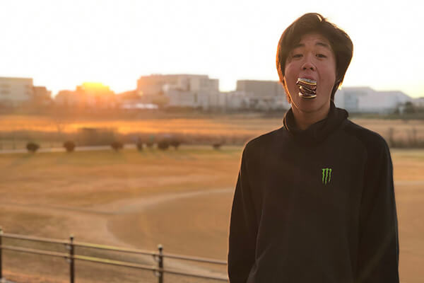 池慧野巨 (イケ・ケヤキ)