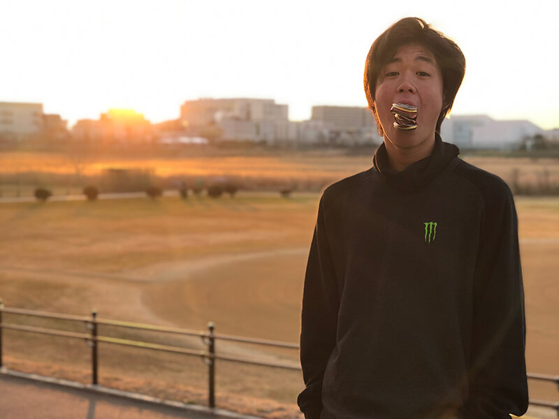 池慧野巨 (イケ・ケヤキ)