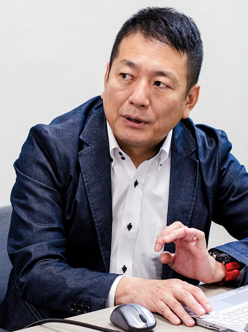 ダイバーズウオッチ開発のため、自ら潜水士資格を取得した経験を持つ牛山氏。